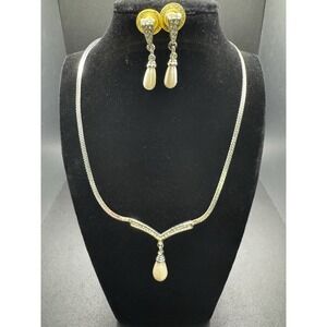 Vintage All Occasion Bracelet And Earring Set - Silver Tone And Pearl